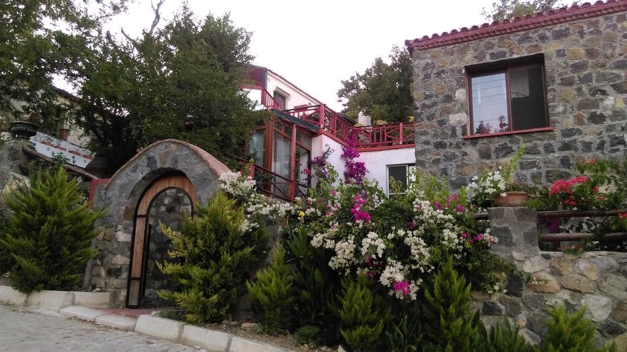 Karaburun Bahce Bed and Breakfast Exterior foto