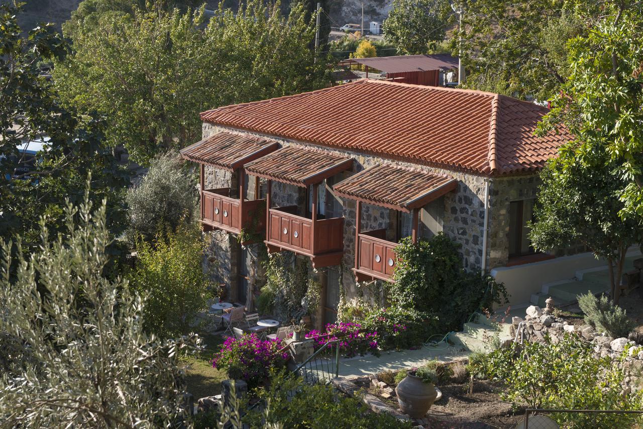 Karaburun Bahce Bed and Breakfast Exterior foto